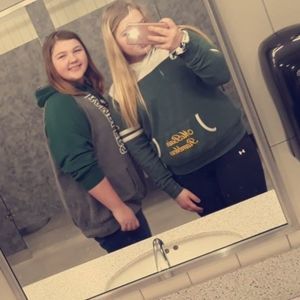 Meet your Posher, Shawna